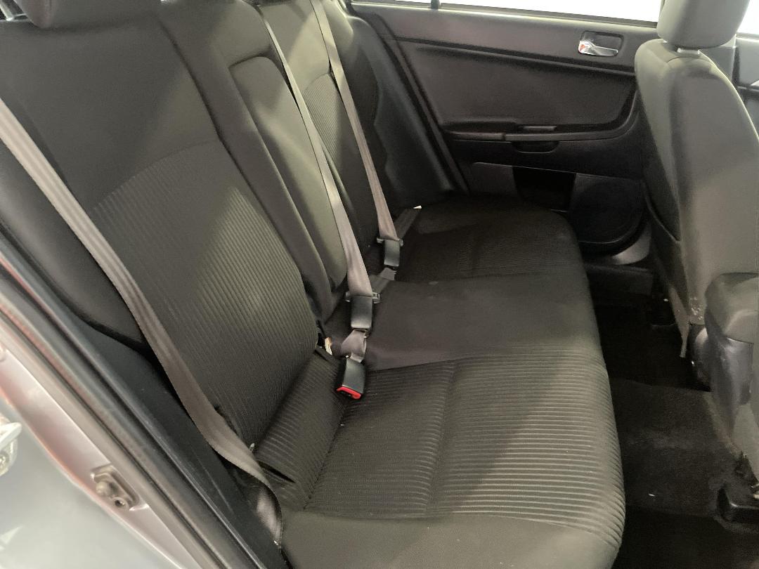 Photo '20' of Mitsubishi Lancer