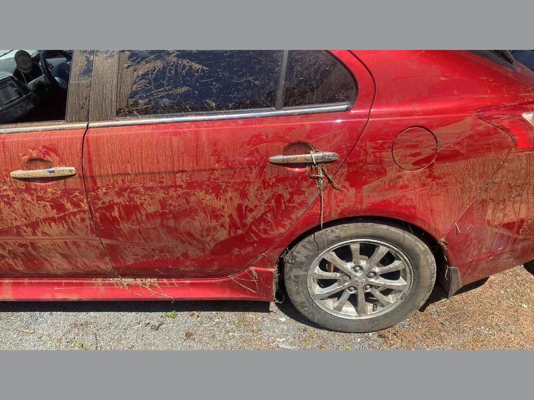 Photo '13' of Mitsubishi Lancer SEI