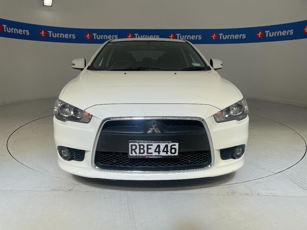 Photo '2' of Mitsubishi Lancer