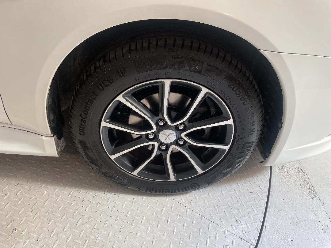 Photo '9' of Mitsubishi Lancer