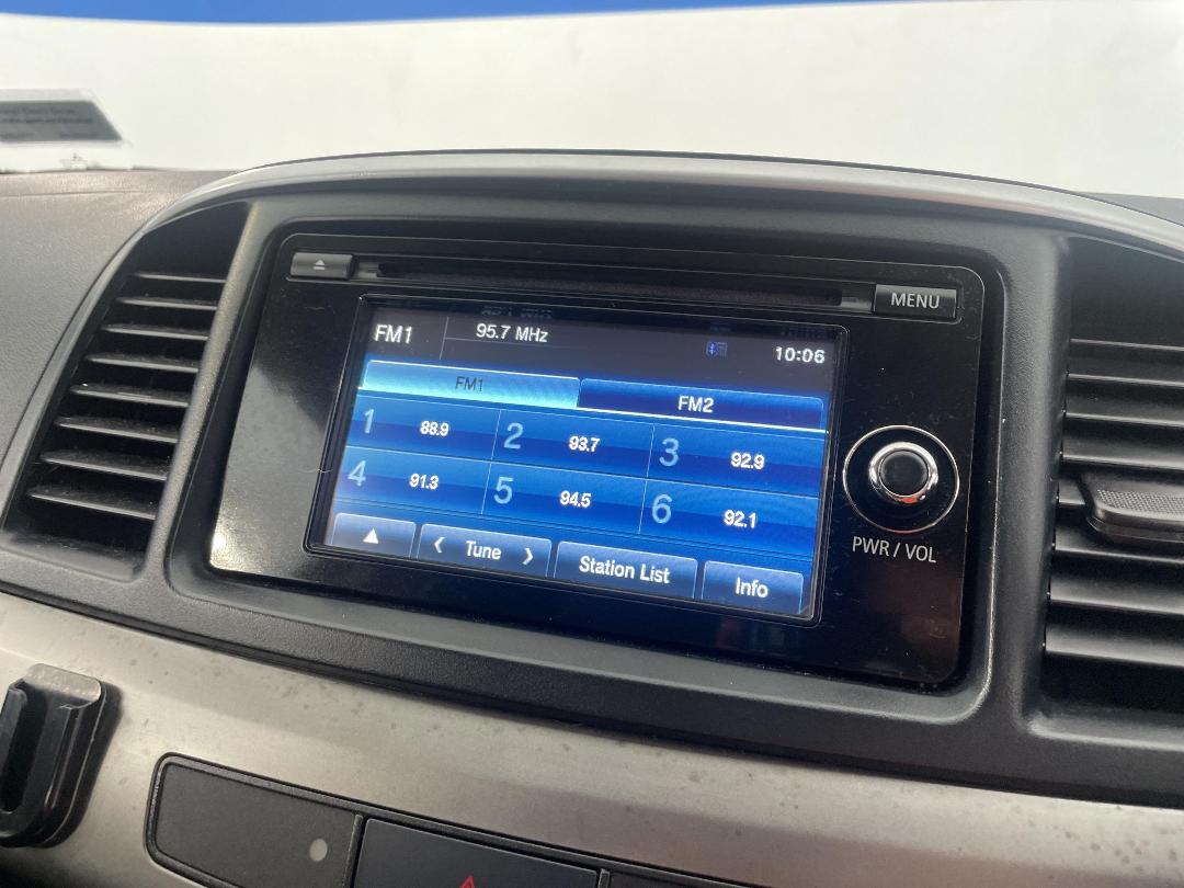 Photo '29' of Mitsubishi Lancer