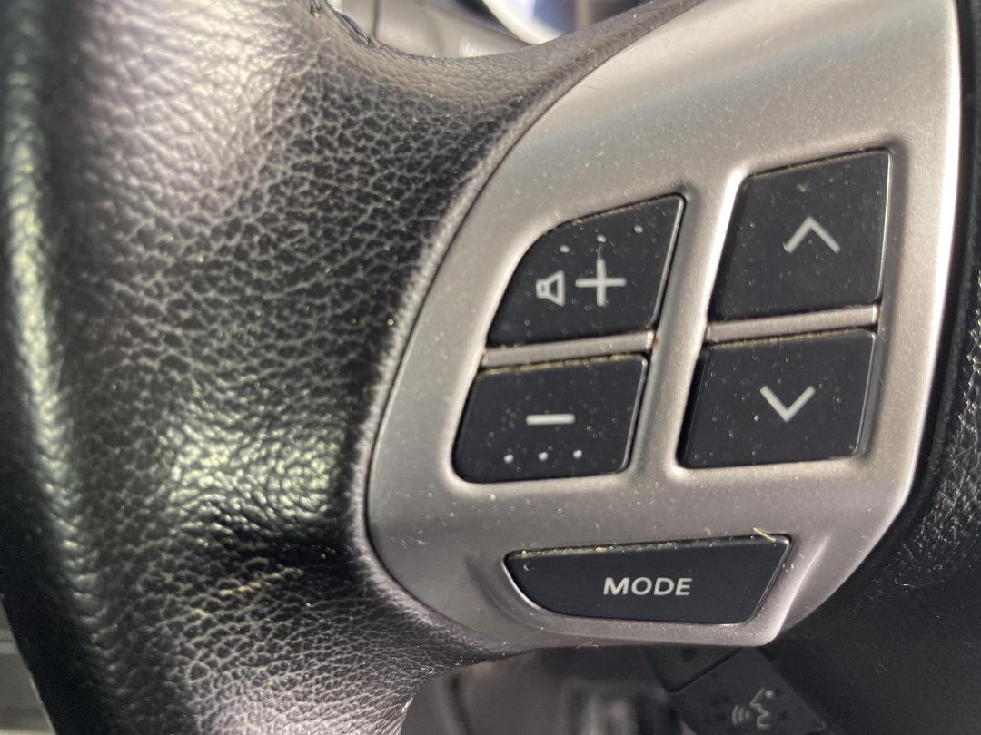 Photo '25' of Mitsubishi Lancer