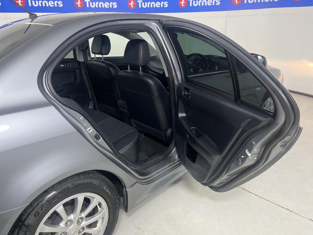 Photo '19' of Mitsubishi Lancer Photo '19' of Mitsubishi Lancer