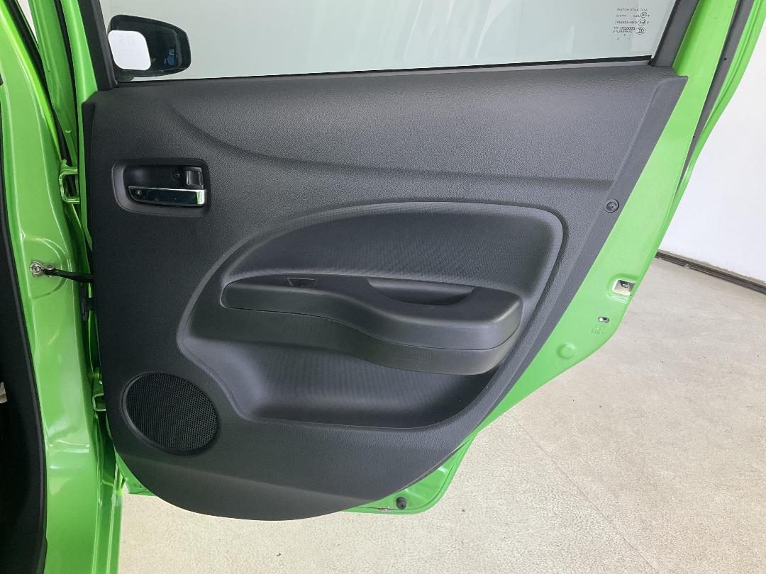 Photo '19' of Mitsubishi Mirage Photo '19' of Mitsubishi Mirage