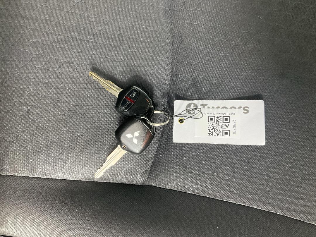 Photo '22' of Mitsubishi Mirage Photo '22' of Mitsubishi Mirage