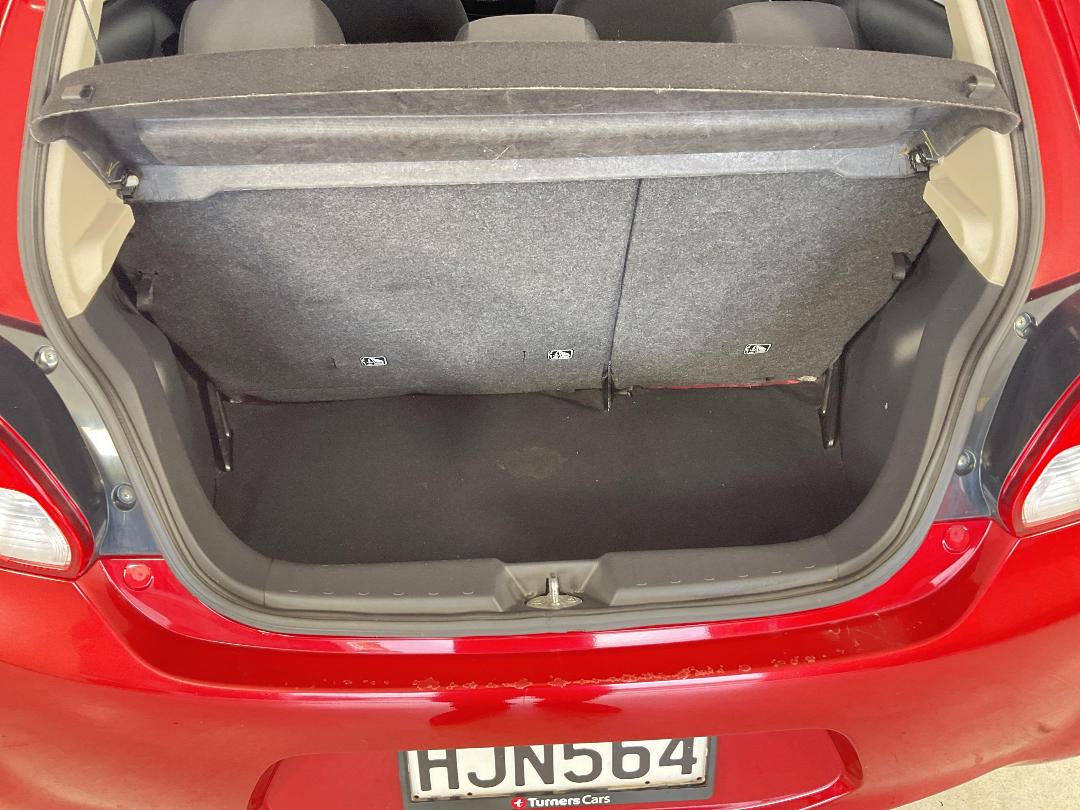 Photo '14' of Mitsubishi Mirage