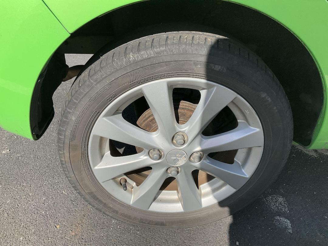 Photo '9' of Mitsubishi Mirage GLS