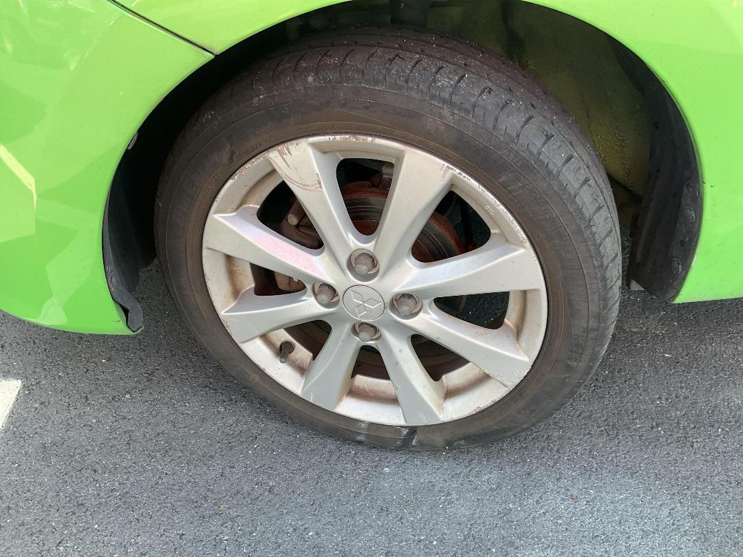 Photo '11' of Mitsubishi Mirage GLS