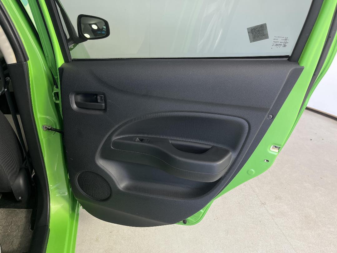 Photo '19' of Mitsubishi Mirage Photo '19' of Mitsubishi Mirage