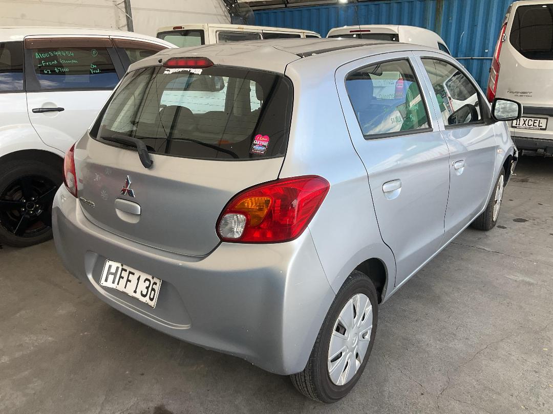 Photo '6' of Mitsubishi Mirage LS Photo '6' of Mitsubishi Mirage LS