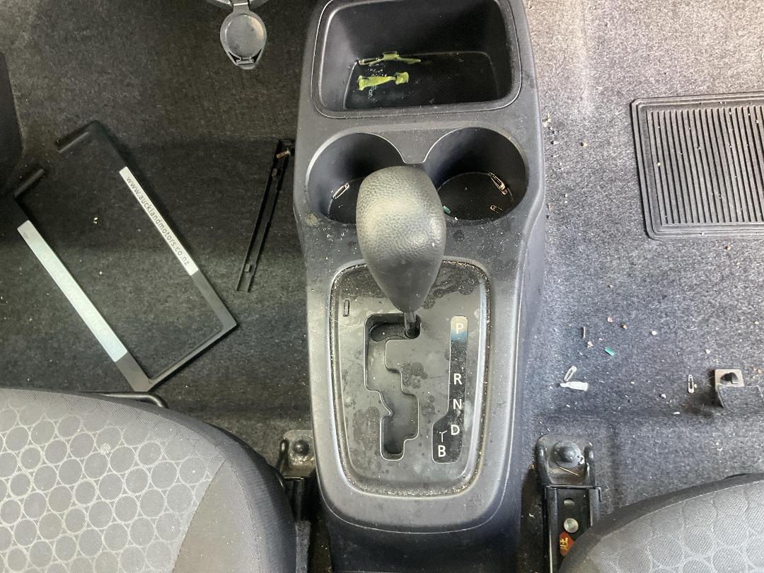 Photo '12' of Mitsubishi Mirage LS Photo '12' of Mitsubishi Mirage LS