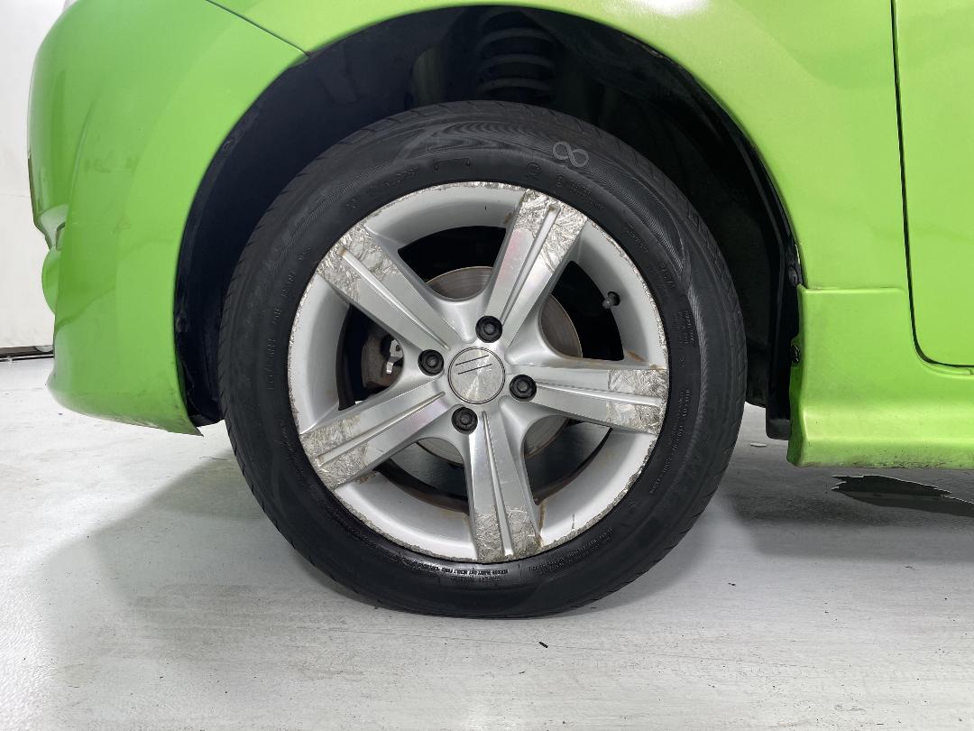 Photo '10' of Mitsubishi Mirage