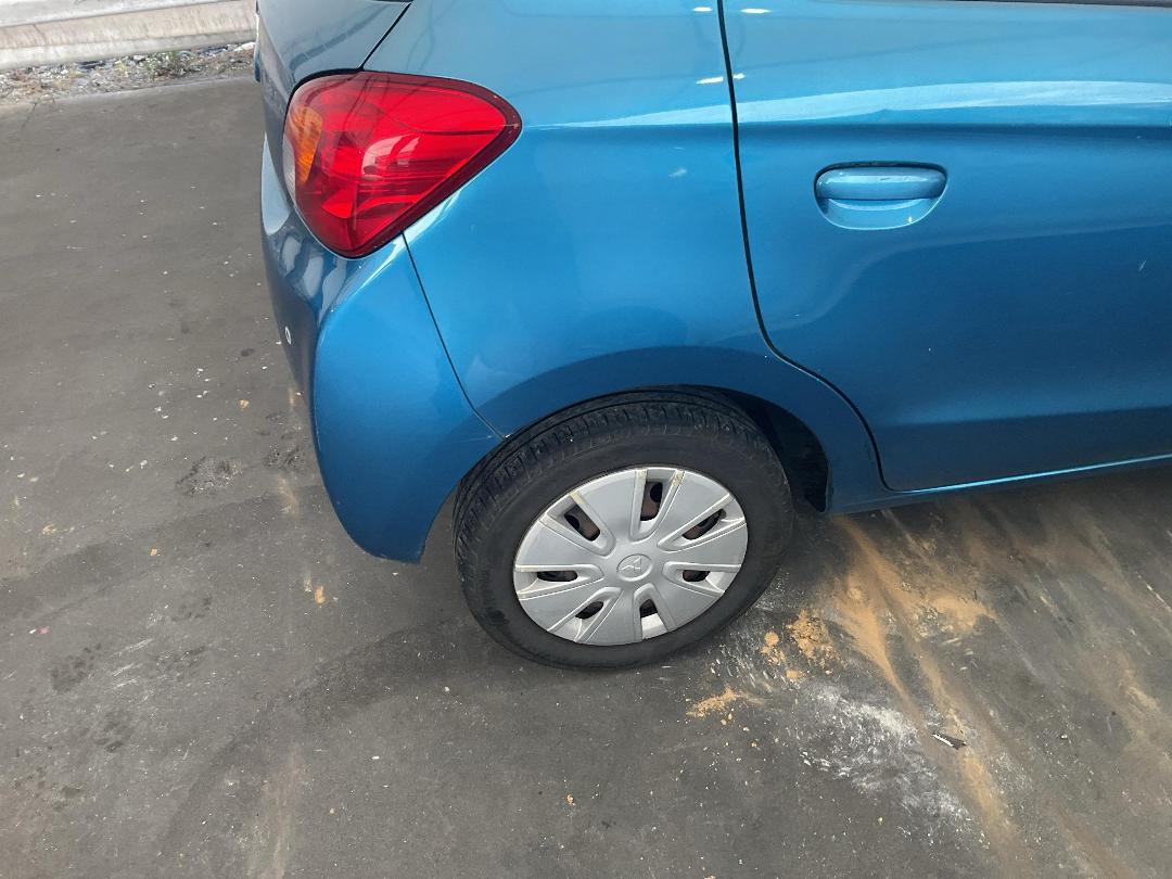 Photo '12' of Mitsubishi Mirage LS