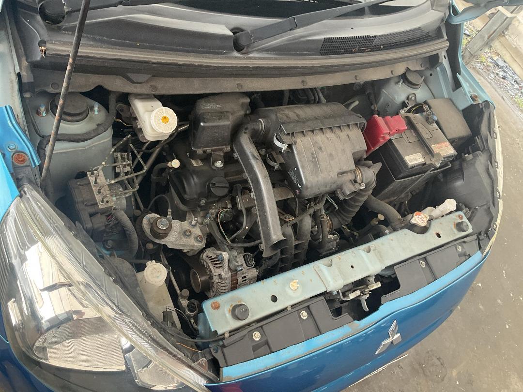 Photo '14' of Mitsubishi Mirage LS