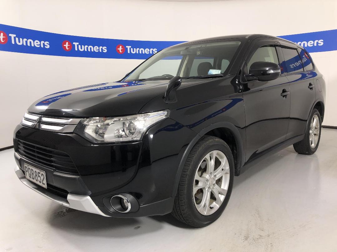 Photo '4' of Mitsubishi Outlander