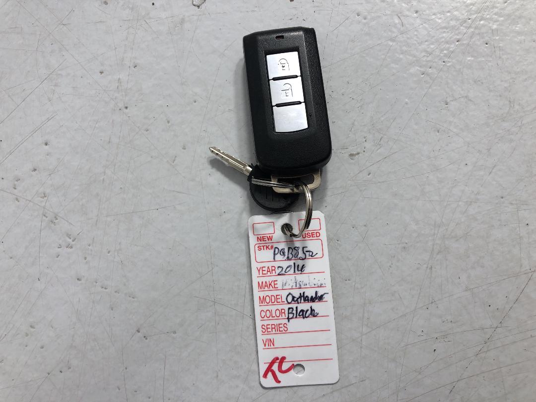 Photo '22' of Mitsubishi Outlander