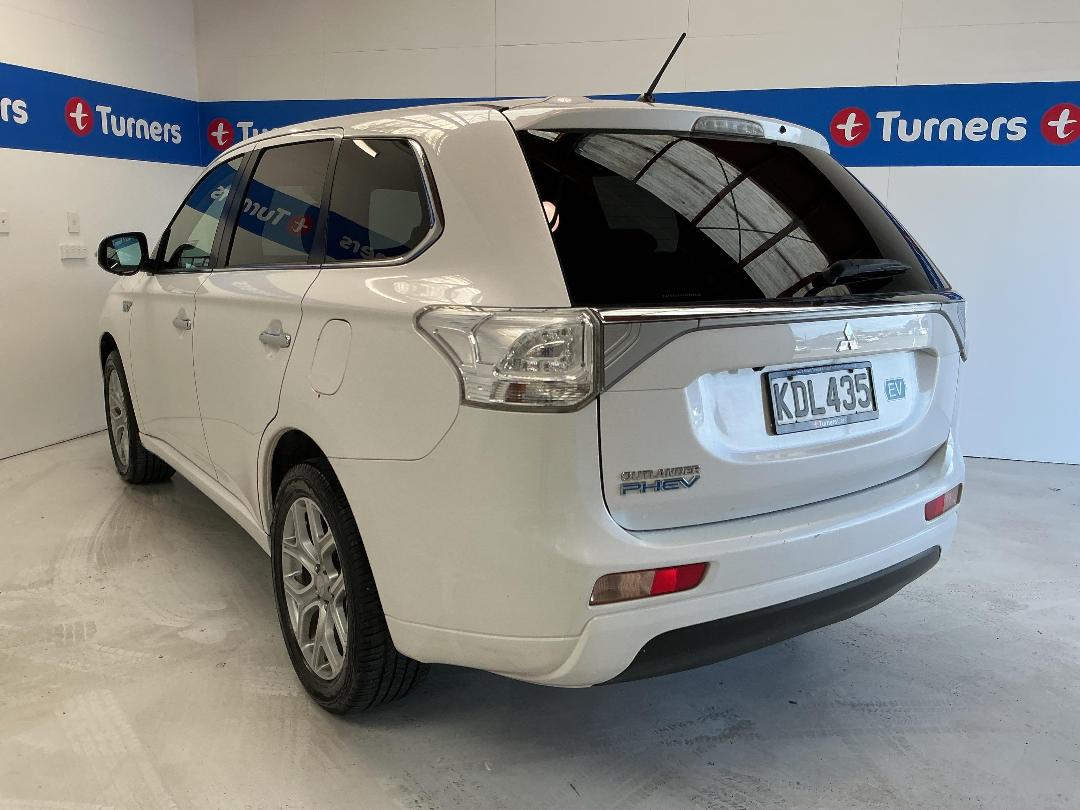 Photo '5' of Mitsubishi Outlander