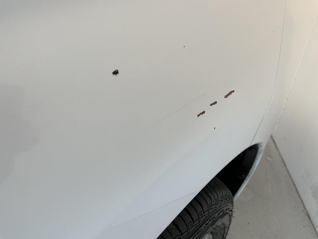 Photo '32' of Mitsubishi Outlander