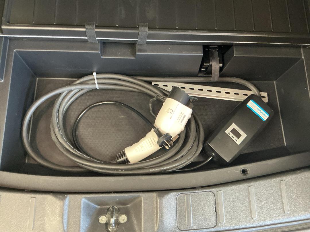 Photo '33' of Mitsubishi Outlander