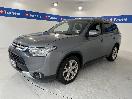 Thumbnail '4' of Mitsubishi Outlander