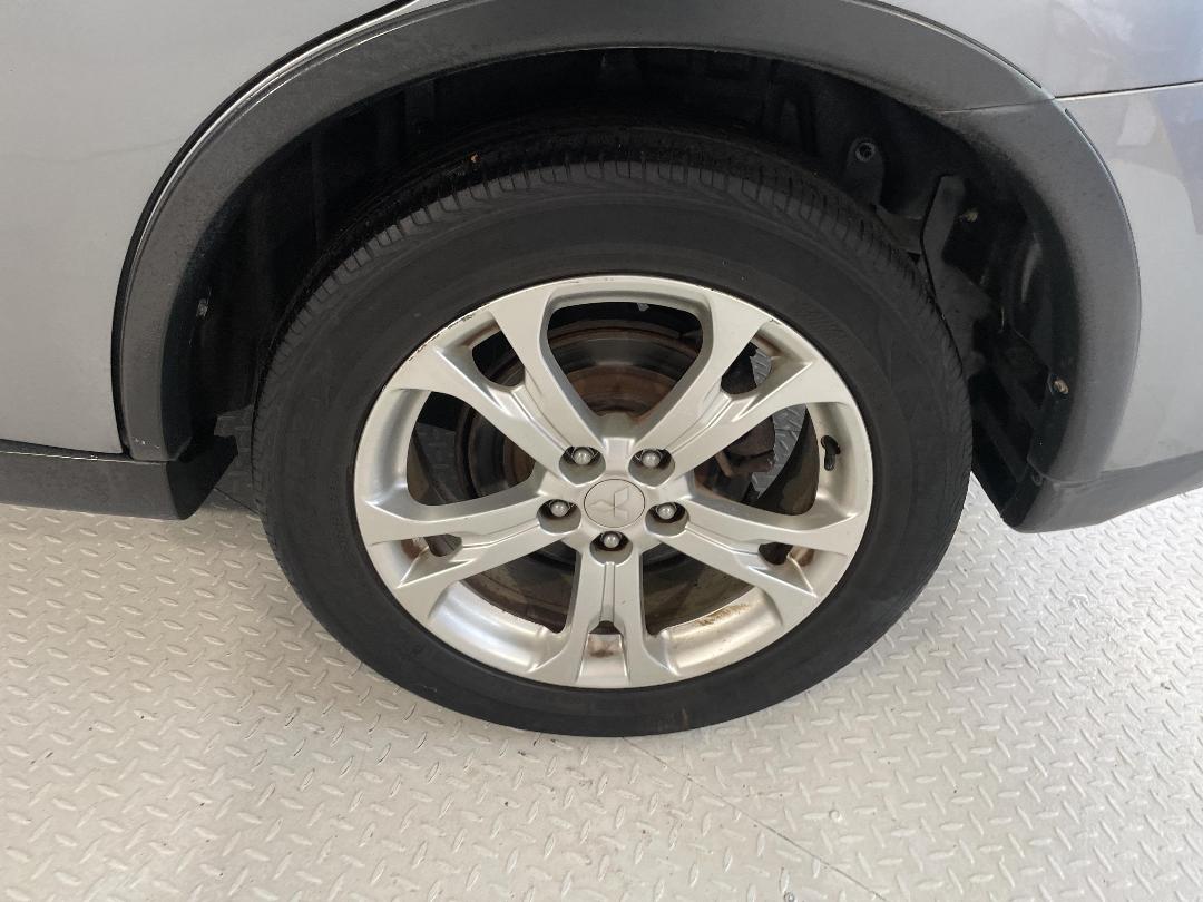 Photo '11' of Mitsubishi Outlander Photo '11' of Mitsubishi Outlander