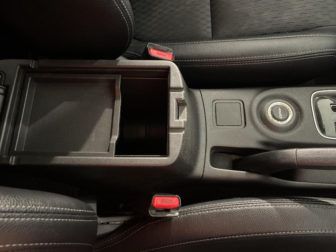 Photo '34' of Mitsubishi Outlander Photo '34' of Mitsubishi Outlander