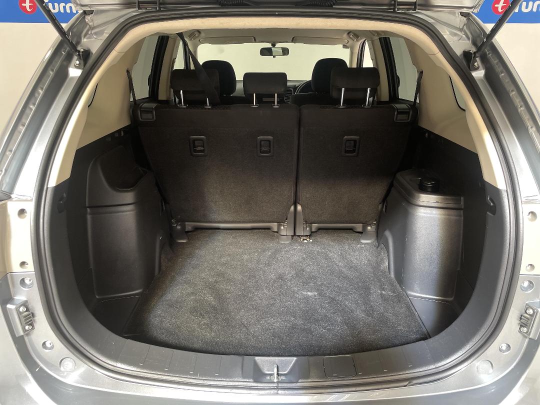 Photo '14' of Mitsubishi Outlander Photo '14' of Mitsubishi Outlander