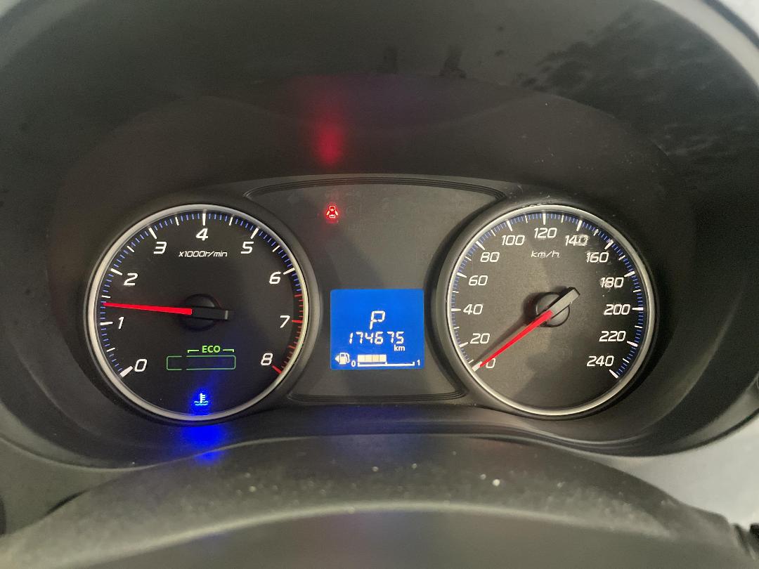 Photo '21' of Mitsubishi Outlander Photo '21' of Mitsubishi Outlander