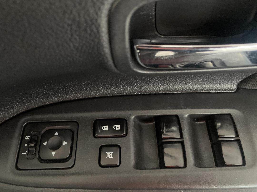 Photo '23' of Mitsubishi Outlander Photo '23' of Mitsubishi Outlander