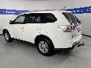 Thumbnail '5' of Mitsubishi Outlander