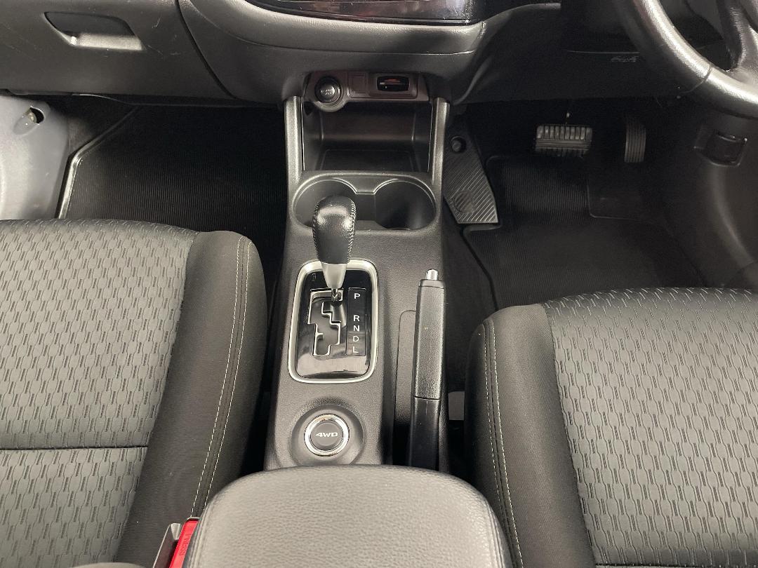 Photo '18' of Mitsubishi Outlander Photo '18' of Mitsubishi Outlander