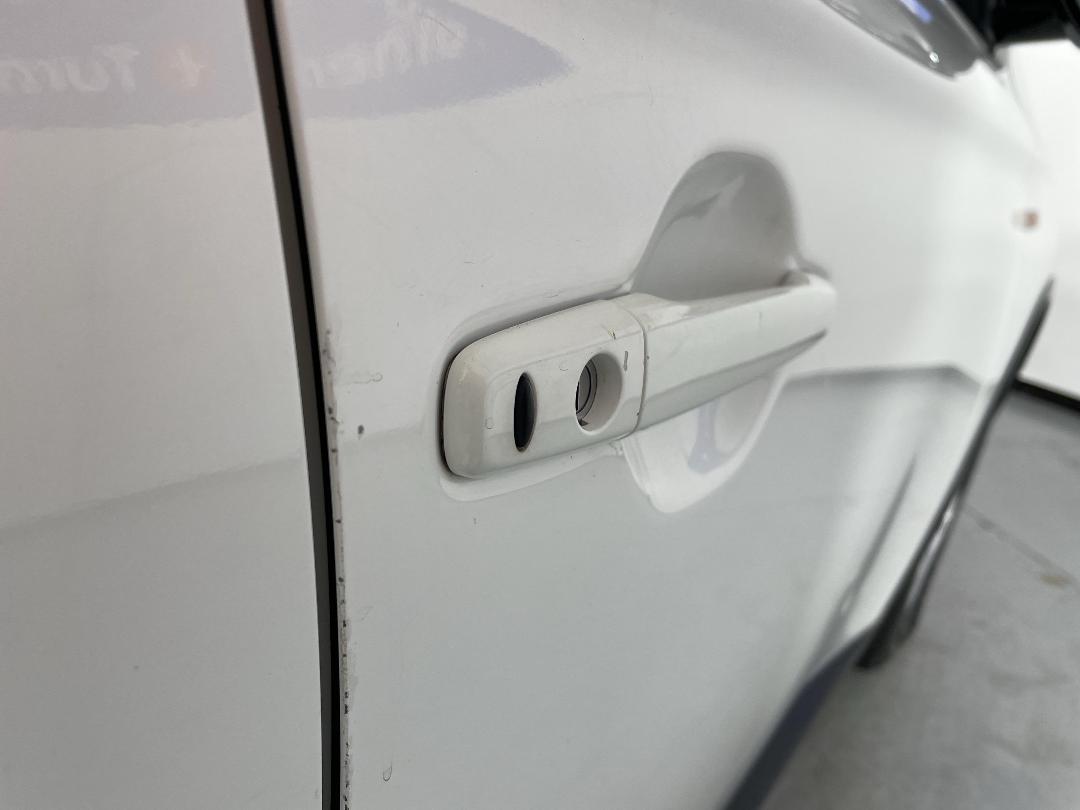 Photo '26' of Mitsubishi Outlander Photo '26' of Mitsubishi Outlander