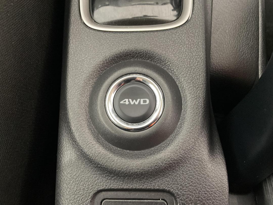 Photo '27' of Mitsubishi Outlander Photo '27' of Mitsubishi Outlander