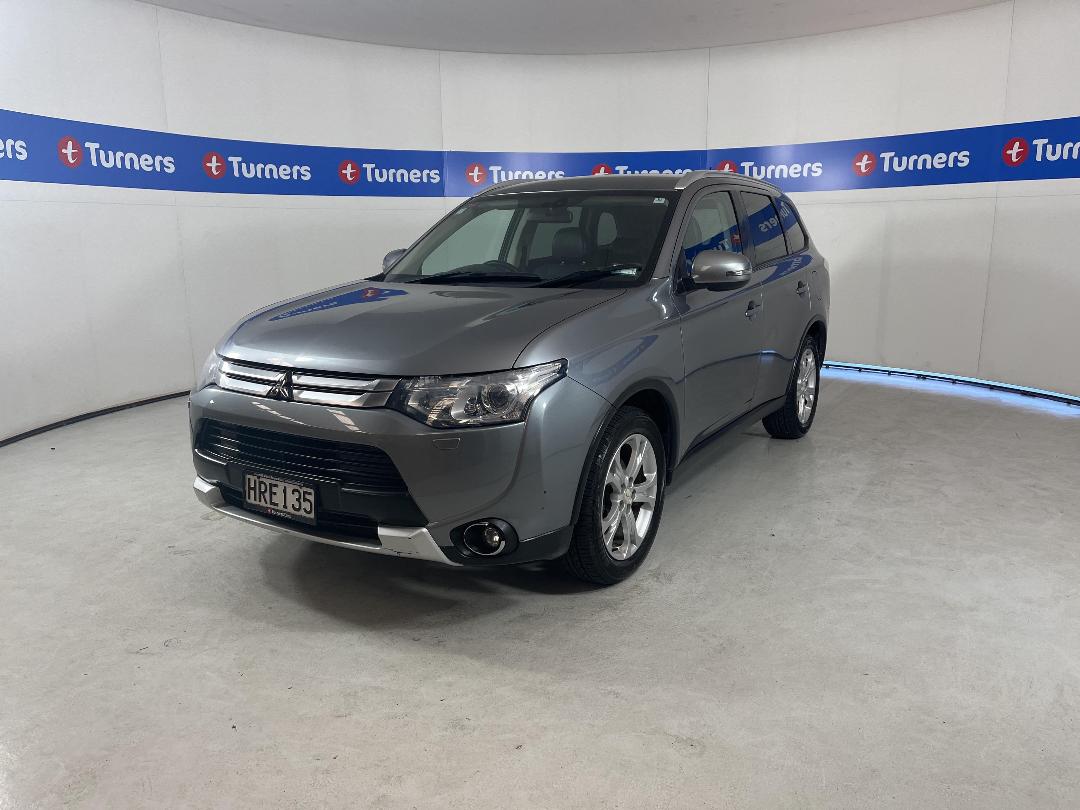 Photo '4' of Mitsubishi Outlander