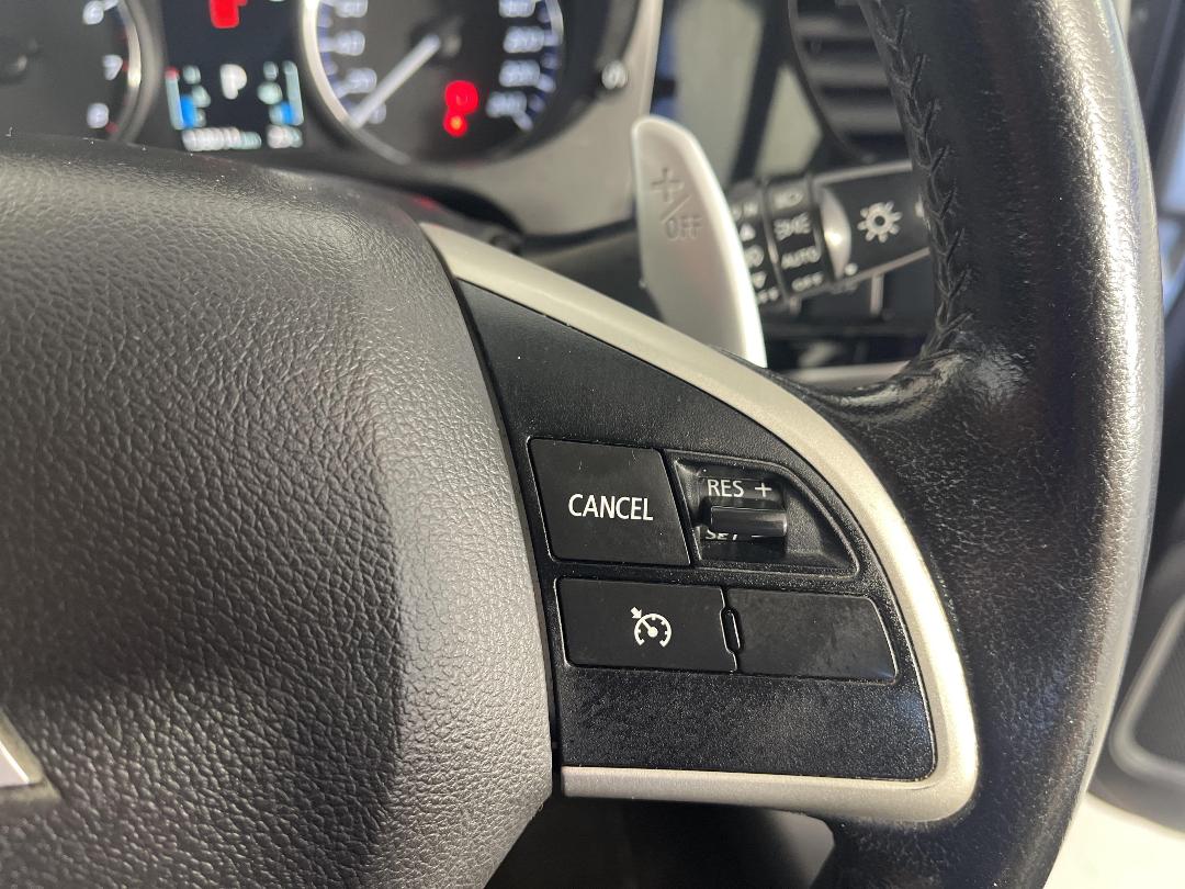 Photo '25' of Mitsubishi Outlander