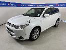 Thumbnail '4' of Mitsubishi Outlander