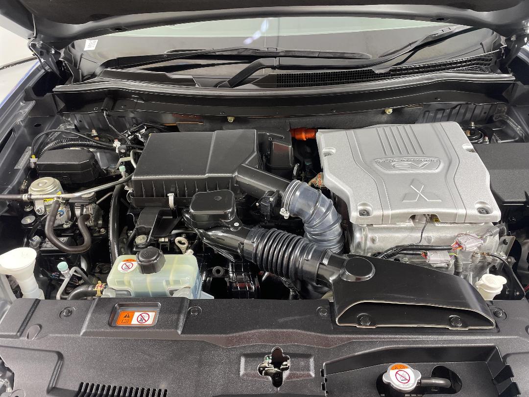 Photo '13' of Mitsubishi Outlander Photo '13' of Mitsubishi Outlander