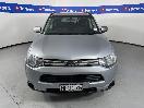 Thumbnail '2' of Mitsubishi Outlander