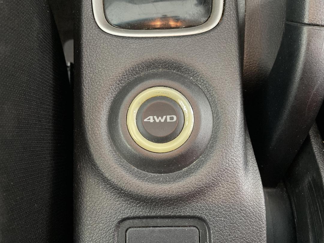 Photo '27' of Mitsubishi Outlander