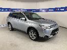 Thumbnail '1' of Mitsubishi Outlander