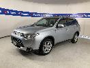 Thumbnail '4' of Mitsubishi Outlander