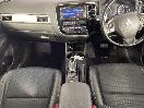 Thumbnail '16' of Mitsubishi Outlander Phev
