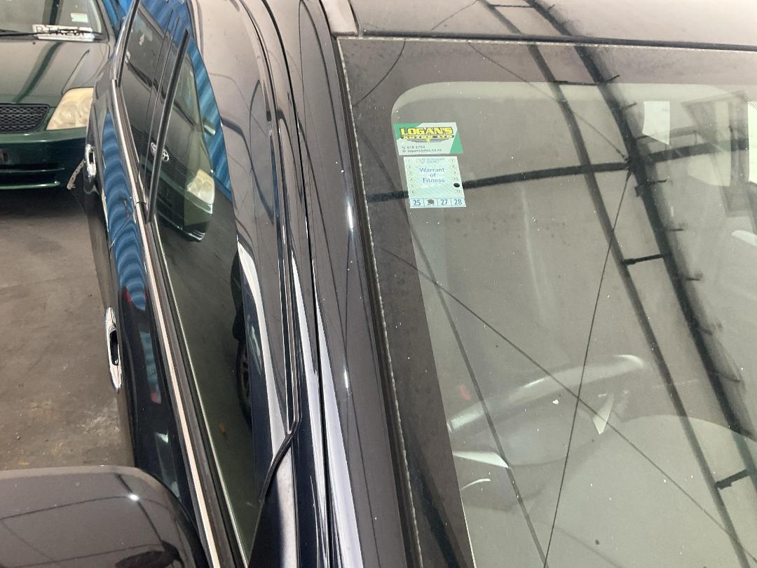 Photo '13' of Mitsubishi Outlander