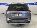 Thumbnail '6' of Mitsubishi Outlander