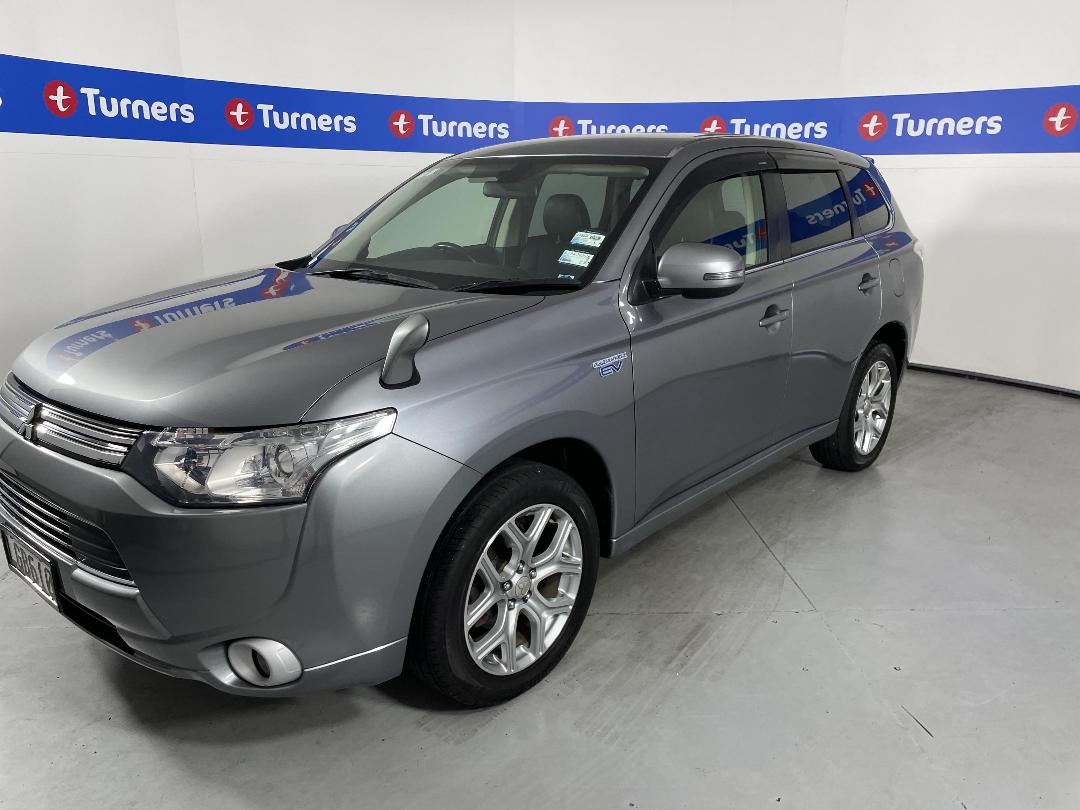 Photo '4' of Mitsubishi Outlander Photo '4' of Mitsubishi Outlander