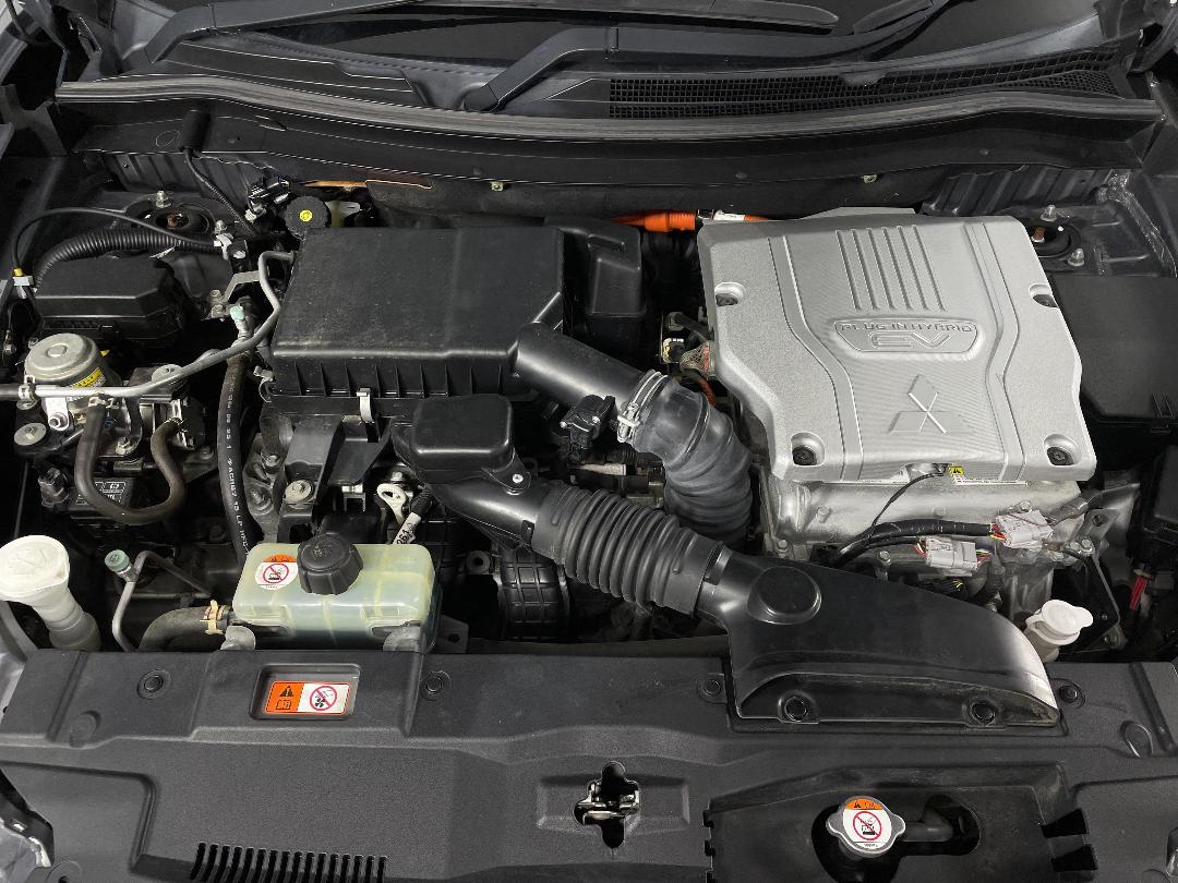 Photo '13' of Mitsubishi Outlander Photo '13' of Mitsubishi Outlander