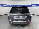 Thumbnail '6' of Mitsubishi Outlander