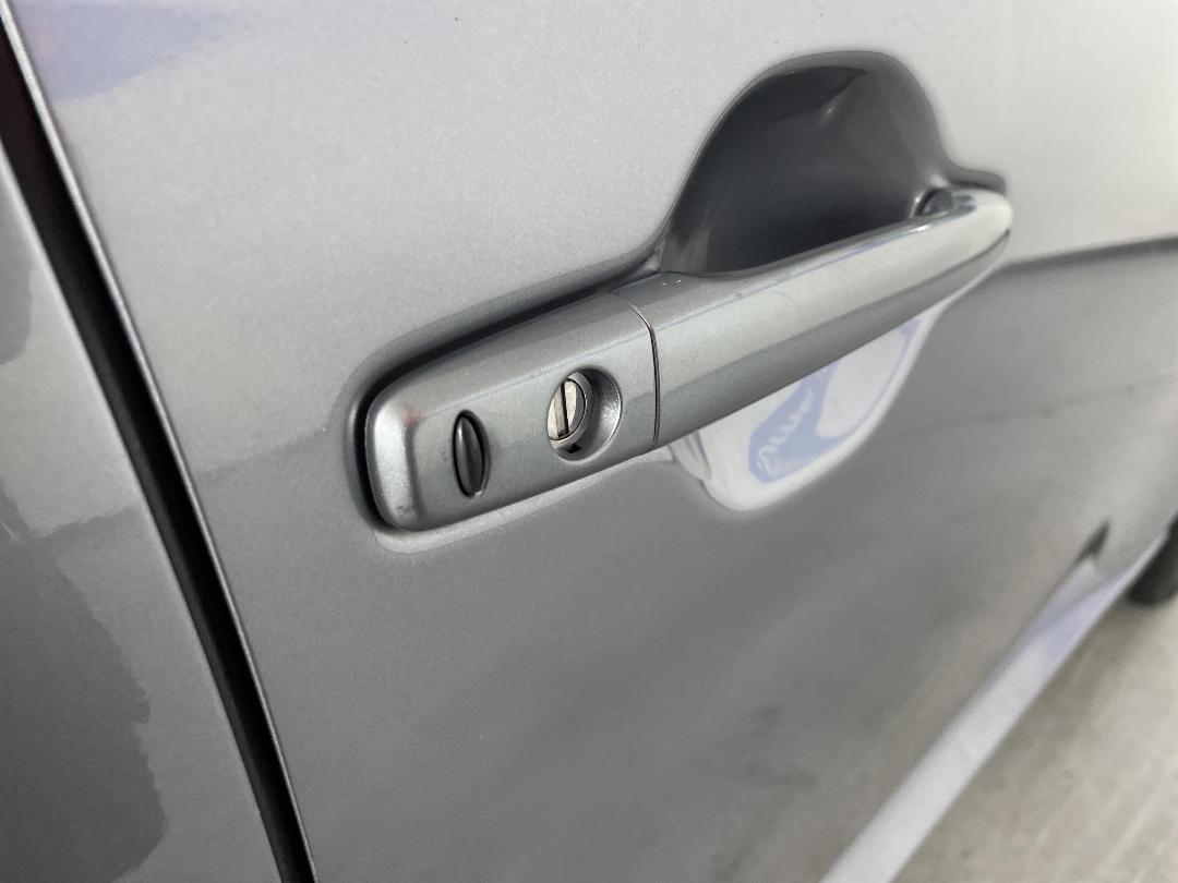 Photo '26' of Mitsubishi Outlander Photo '26' of Mitsubishi Outlander