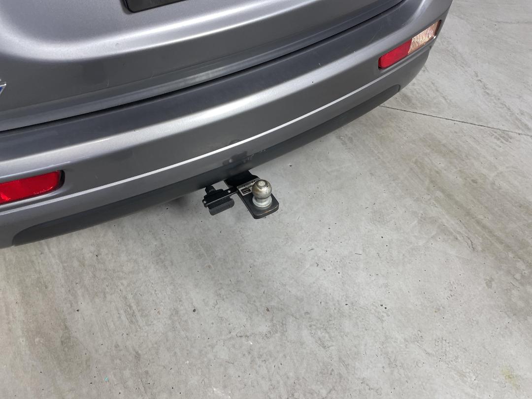 Photo '25' of Mitsubishi Outlander Photo '25' of Mitsubishi Outlander