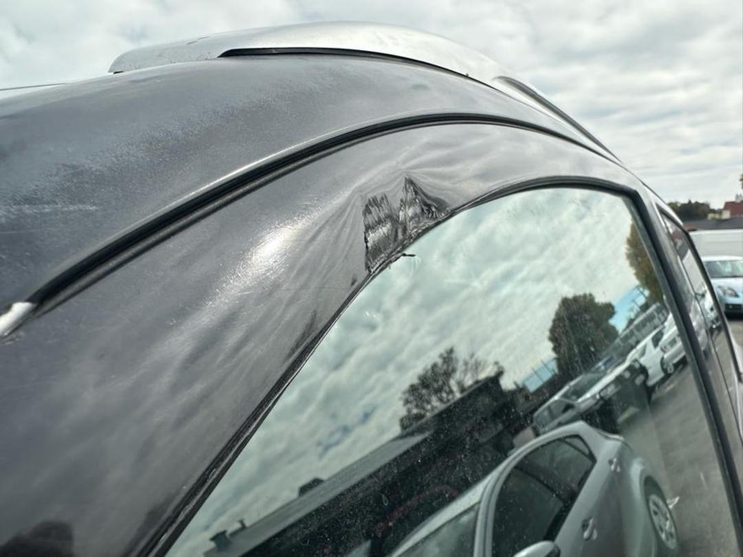 Photo '19' of Mitsubishi Outlander LS